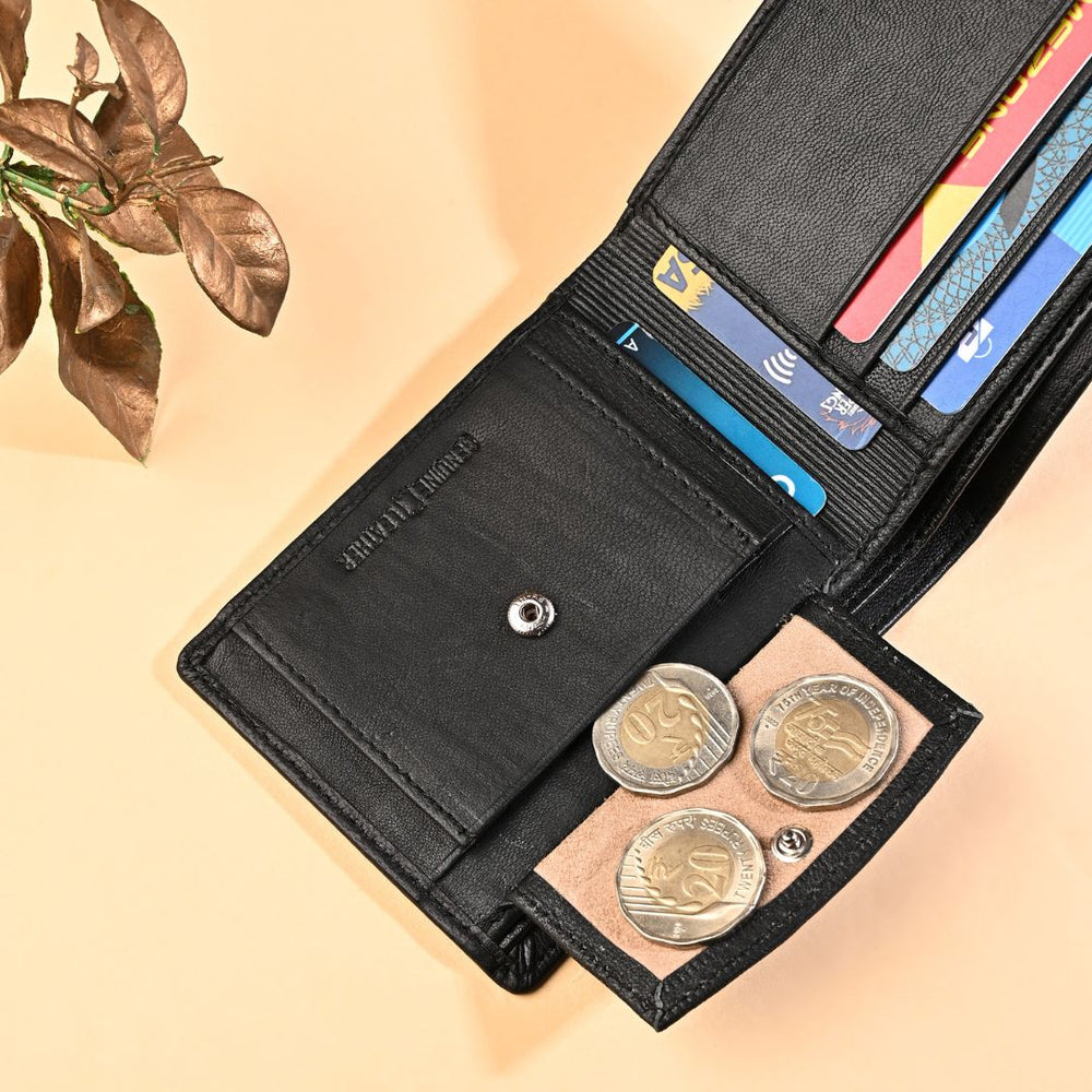 Hayes London | Stud Black Genuine Leather Wallet for Men - RFID Blocking, Slim Bifold Wallet with 8 Compartments