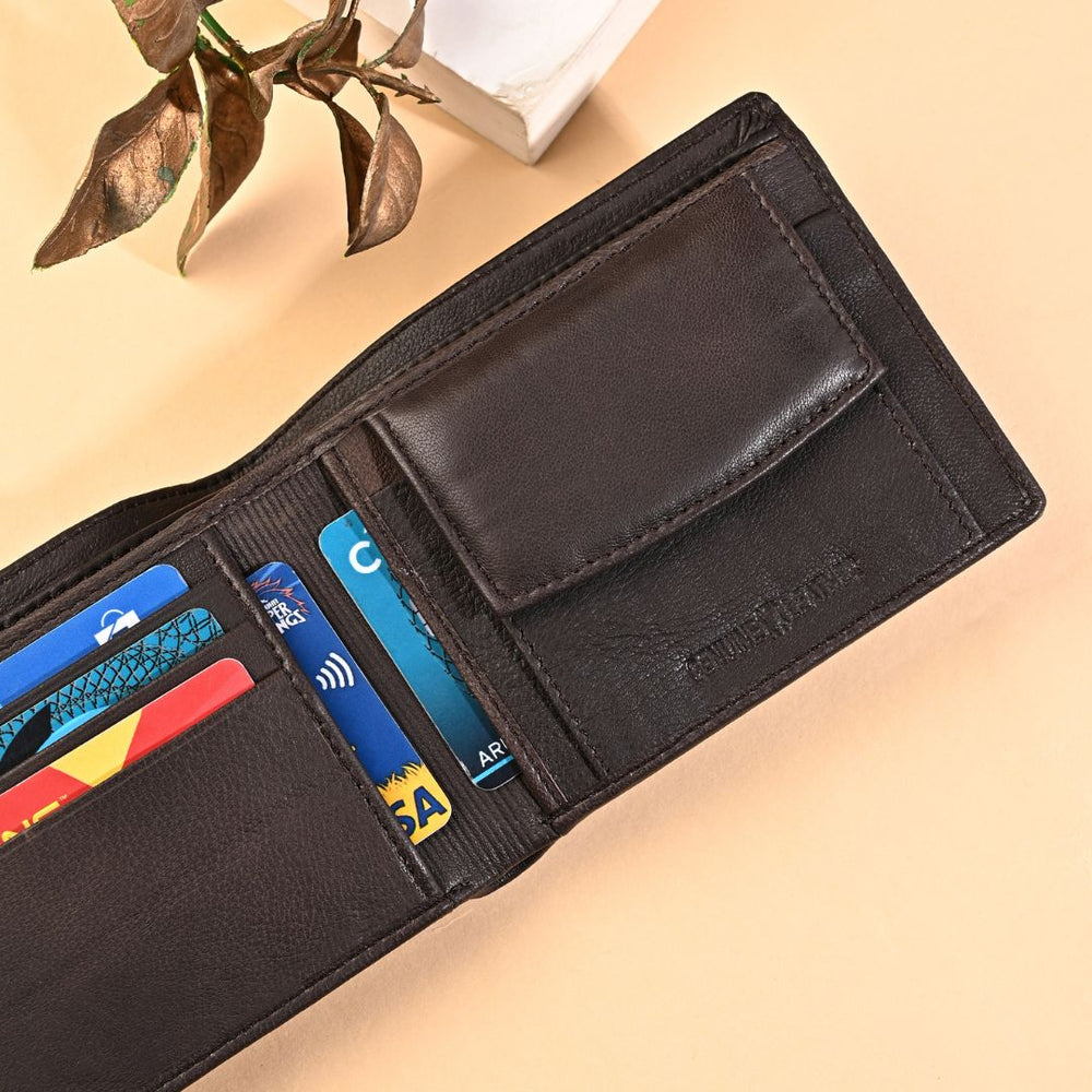 Hayes London | Stud Brown Genuine Leather Wallet for Men - RFID Blocking, Slim Bifold Wallet with 8 Compartments